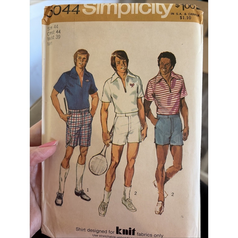 Simplicity 5044 Pattern Mens Knit Pullover Top Shorts Size 44 Waist 39 Uncut 70s